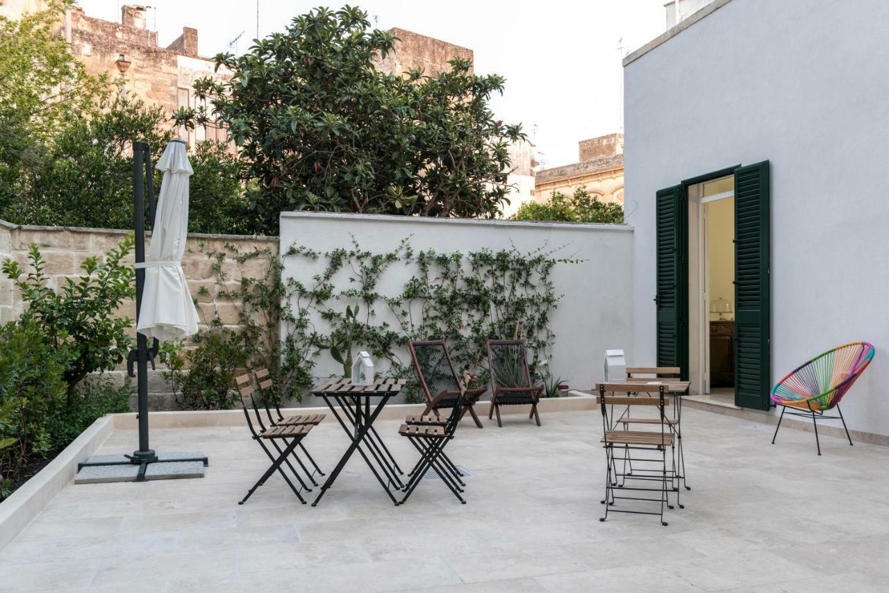 Bnb Fico Bed & Breakfast Lecce Exterior photo